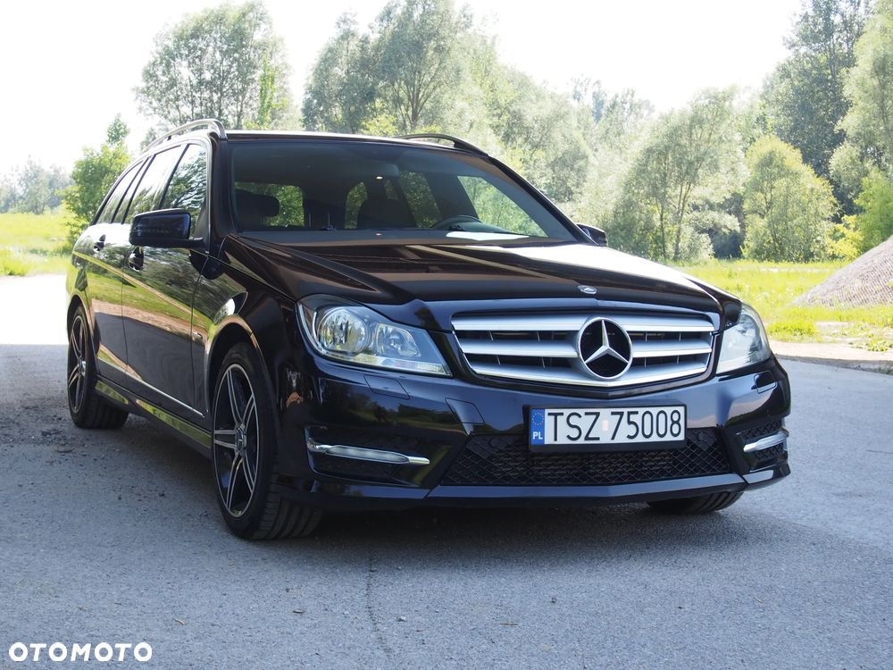 Mercedes-Benz Klasa C 220 CDI DPF (BlueEFFICIENCY) 7G-TRONIC Avantgarde - 3