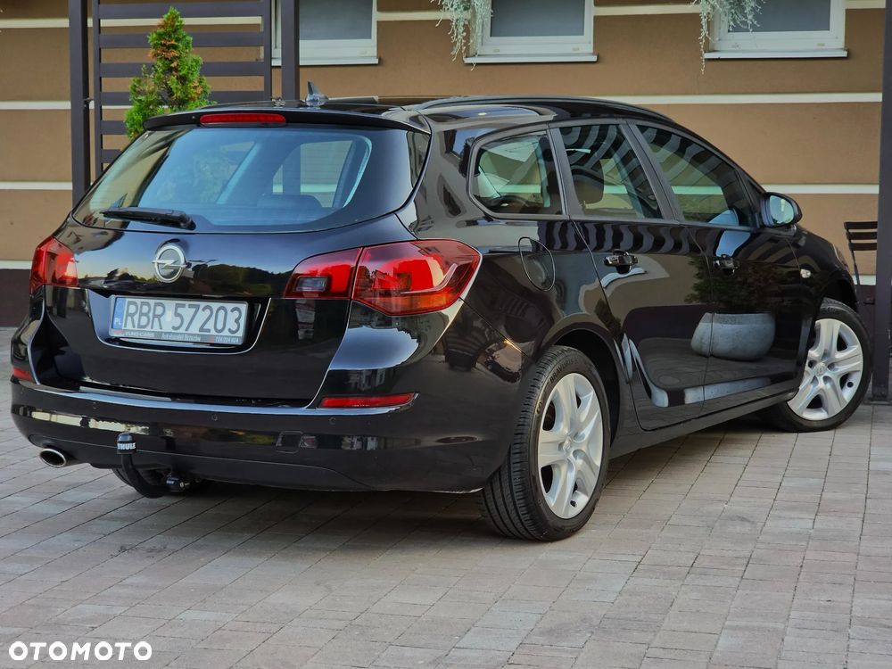 Opel Astra 1.4 T Cosmo - 31