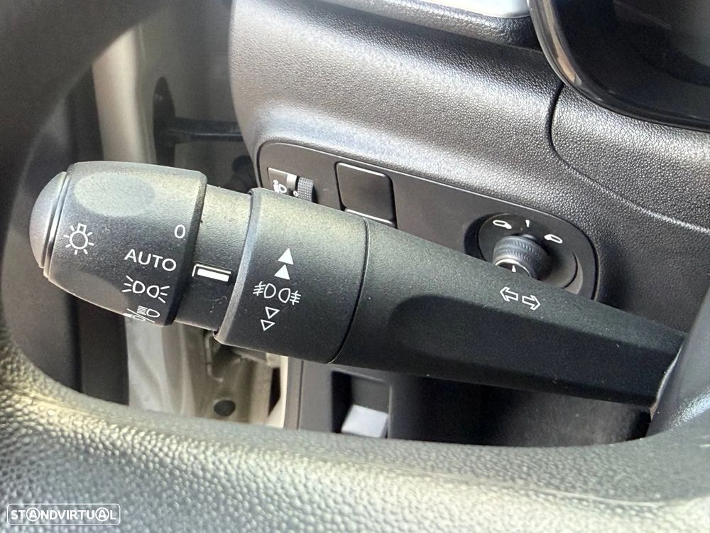 Citroën C3 Pure Tech S&S C-Series - 16