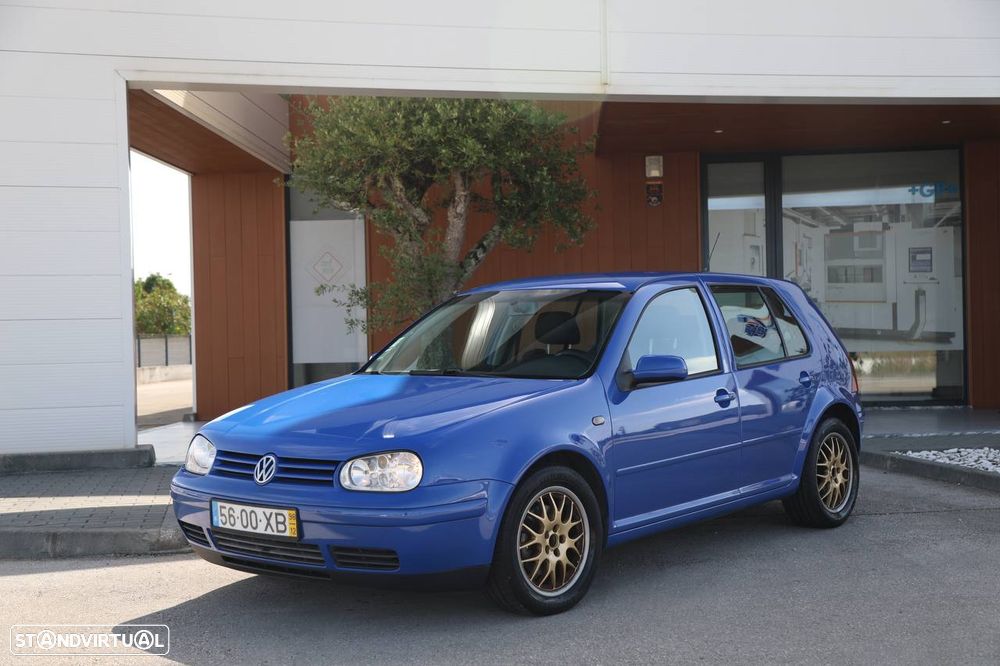 VW Golf 1.9 TDi Confortline - 1