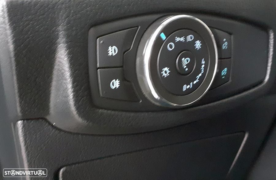 Ford S-Max 2.0 TDCi Titanium - 26