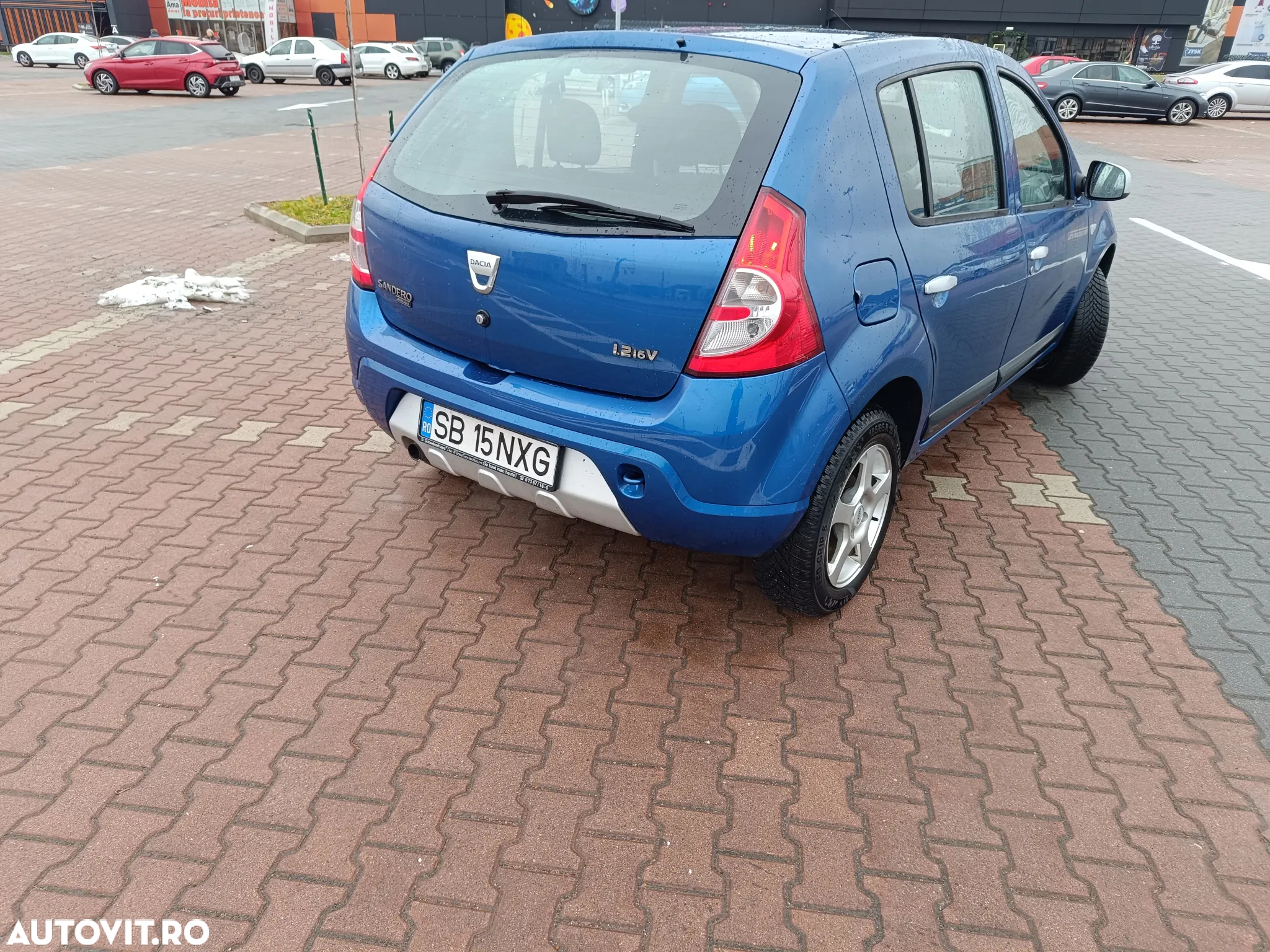 Dacia Sandero - 4