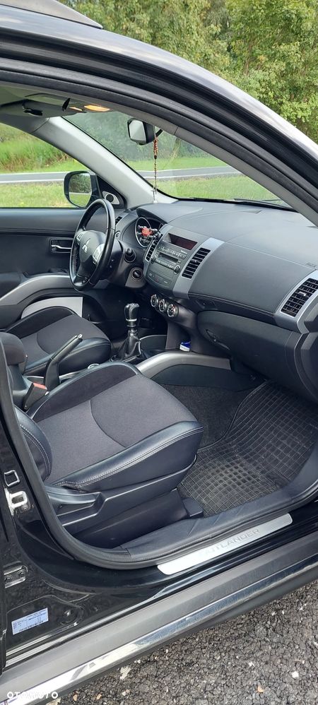 Mitsubishi Outlander 2.2 DI-D 4WD Intense - 10