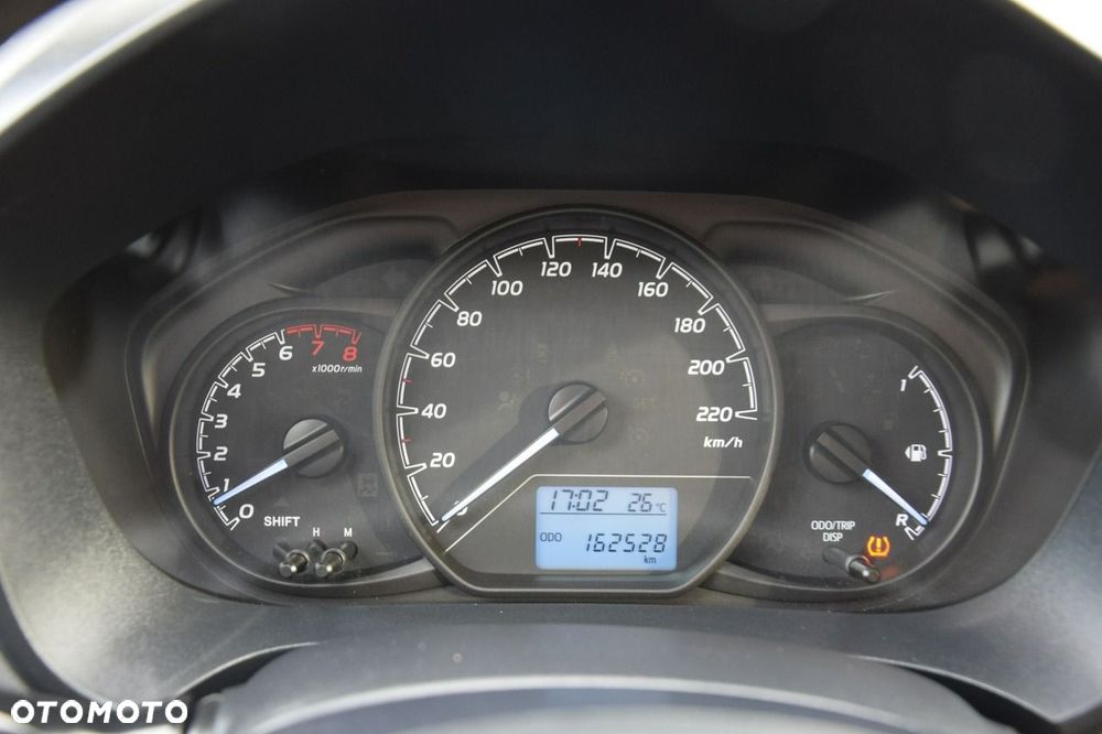 Toyota Yaris 1.5 Active - 40