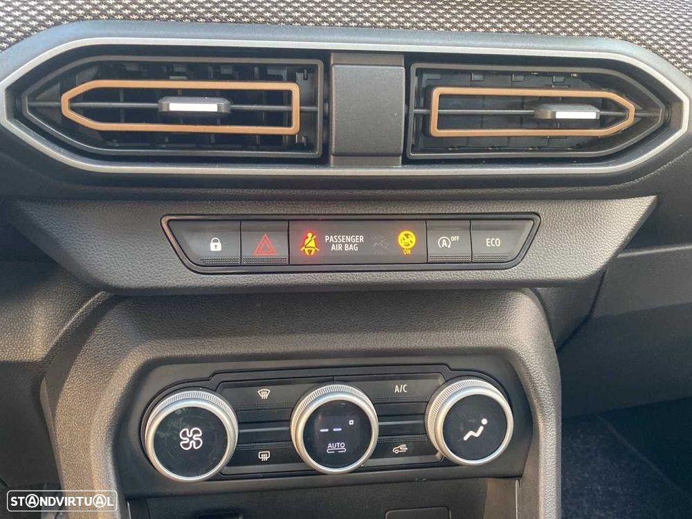 Dacia Sandero - 13