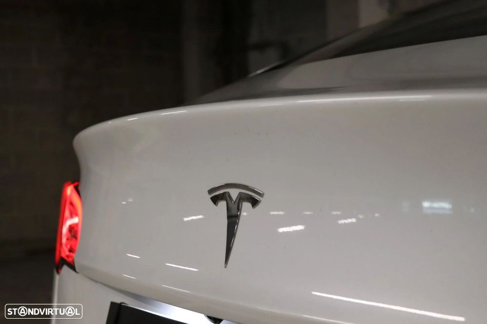 Tesla Model 3 Standard RWD Plus - 4