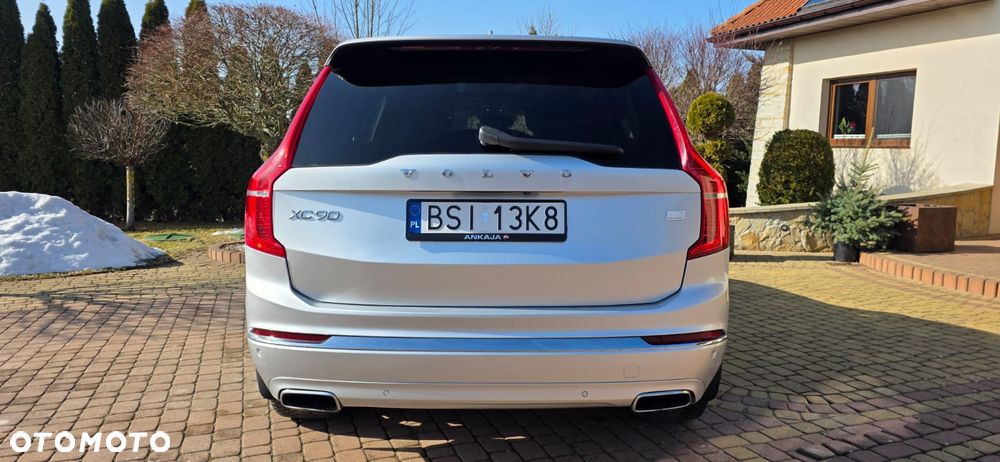 Volvo XC 90 T8 AWD Recharge Geartronic Inscription - 17