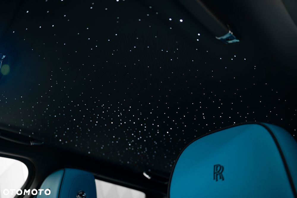 Rolls-Royce Cullinan - 24