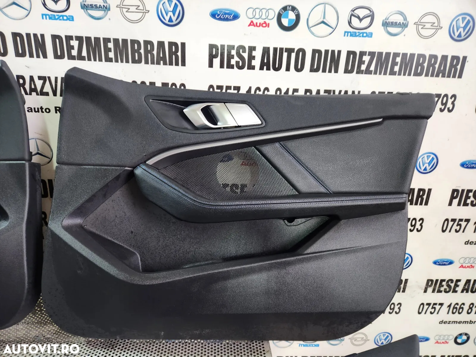Fata Tapiterie Usa Fete Usi Cusatura Albastra Si Piele Bmw F40 Seria 1 Volan Stanga Impecabile - De - 7