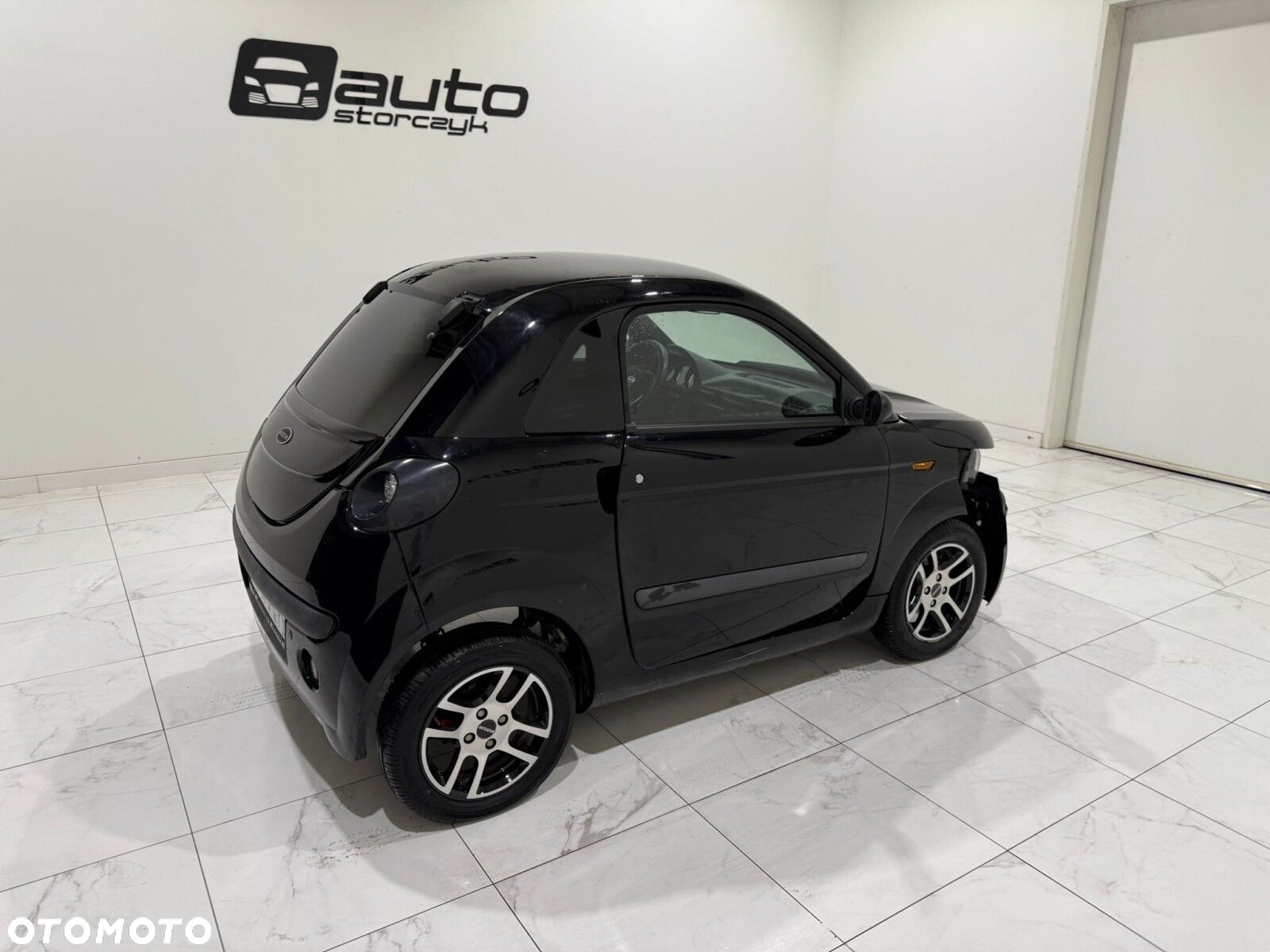 Microcar DUE - 15