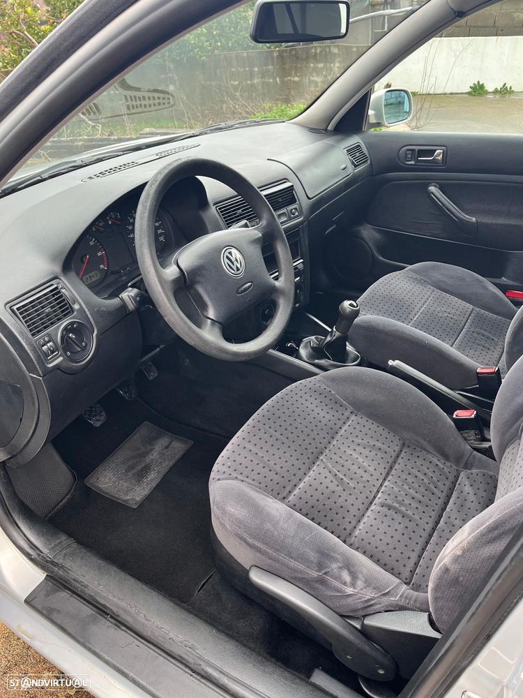 VW Golf 1.4i Confort - 8