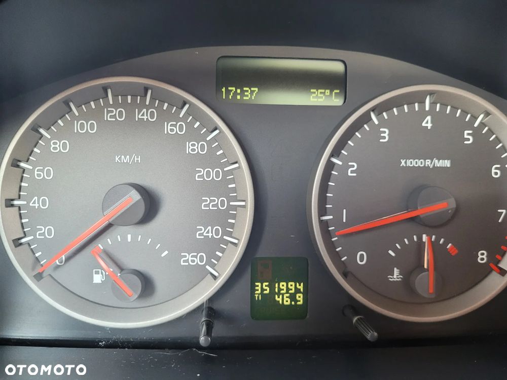 Volvo S40 2.4 Momentum - 16