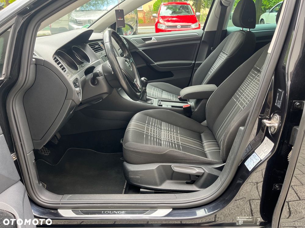 Volkswagen Golf 1.6 TDI BlueMotion Trendline - 16
