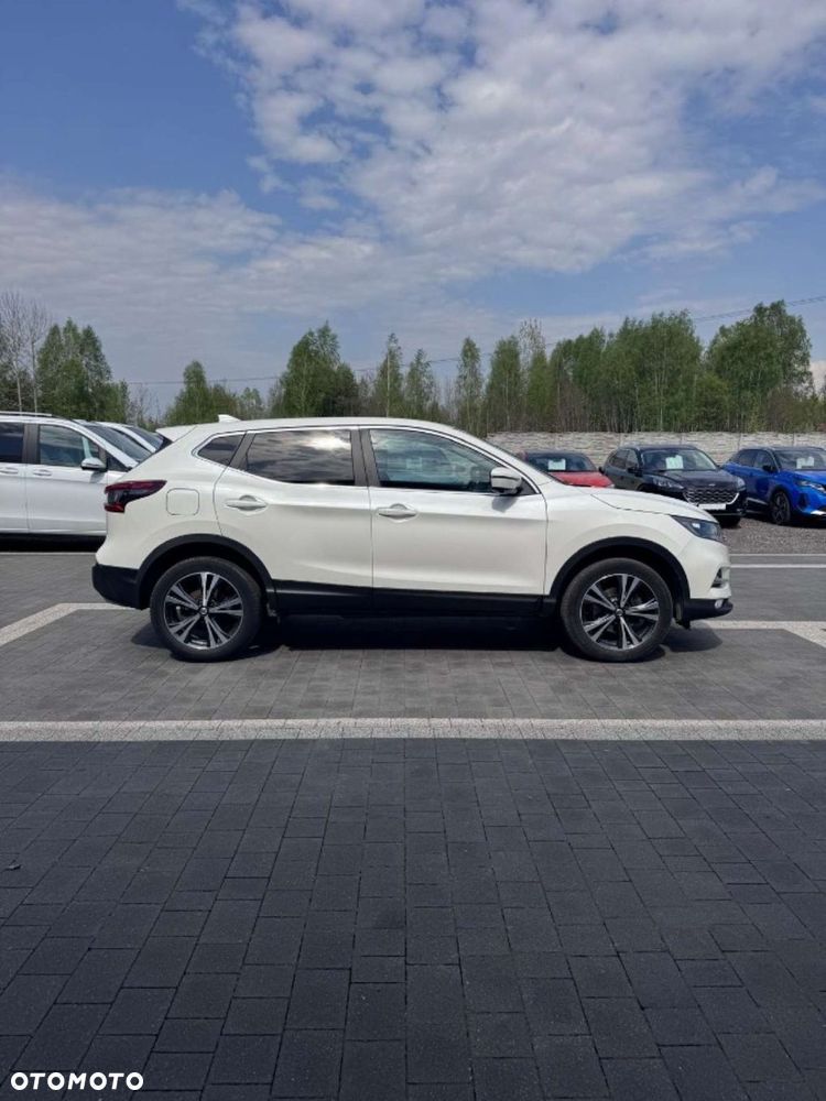 Nissan Qashqai - 8