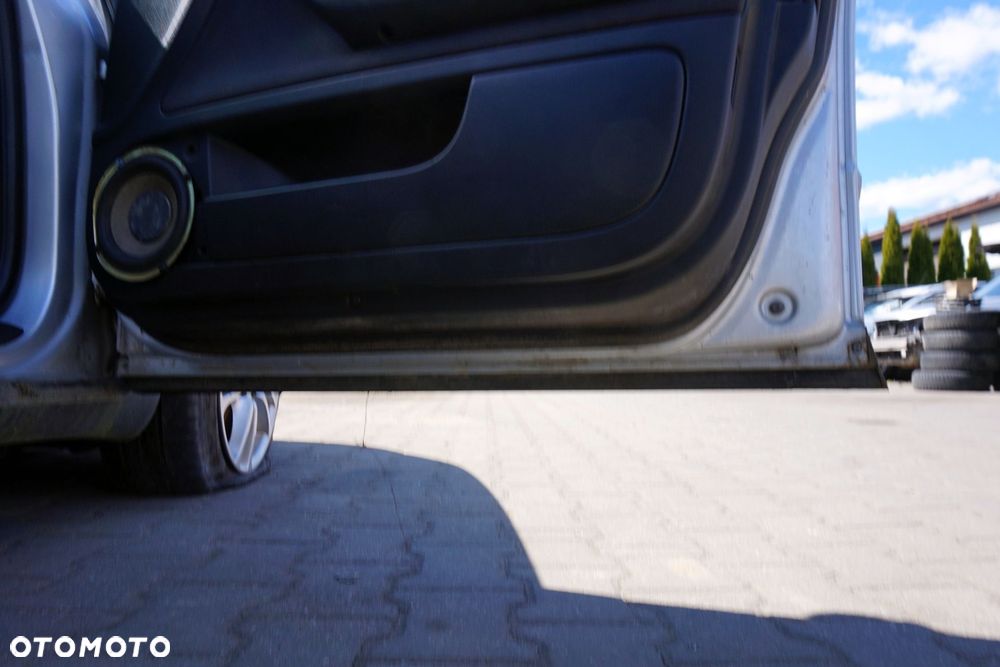 DRZWI PRZEDNIE PRAWE A4 B6 SEDAN LY7W  SREBRNY AUDI 2000-2006 - 10