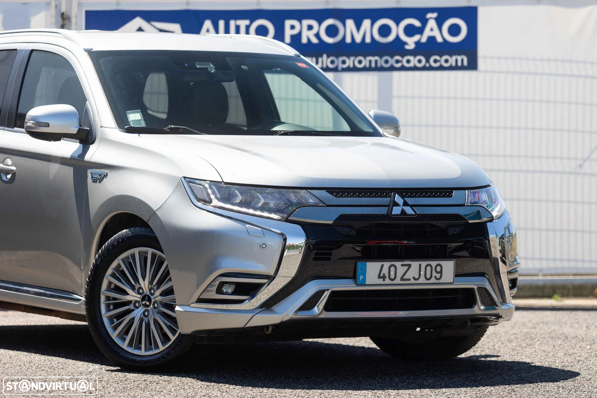 Mitsubishi Outlander 2.0 PHEV Instyle - 2