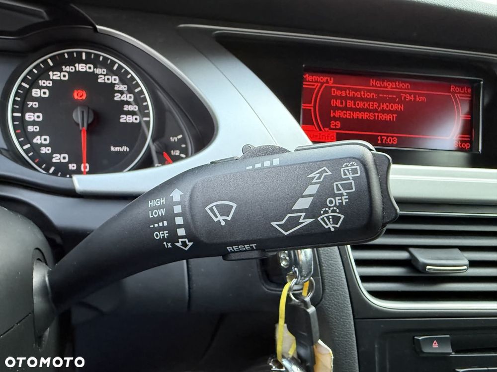 Audi A4 Avant 2.0 TFSI Attraction - 37
