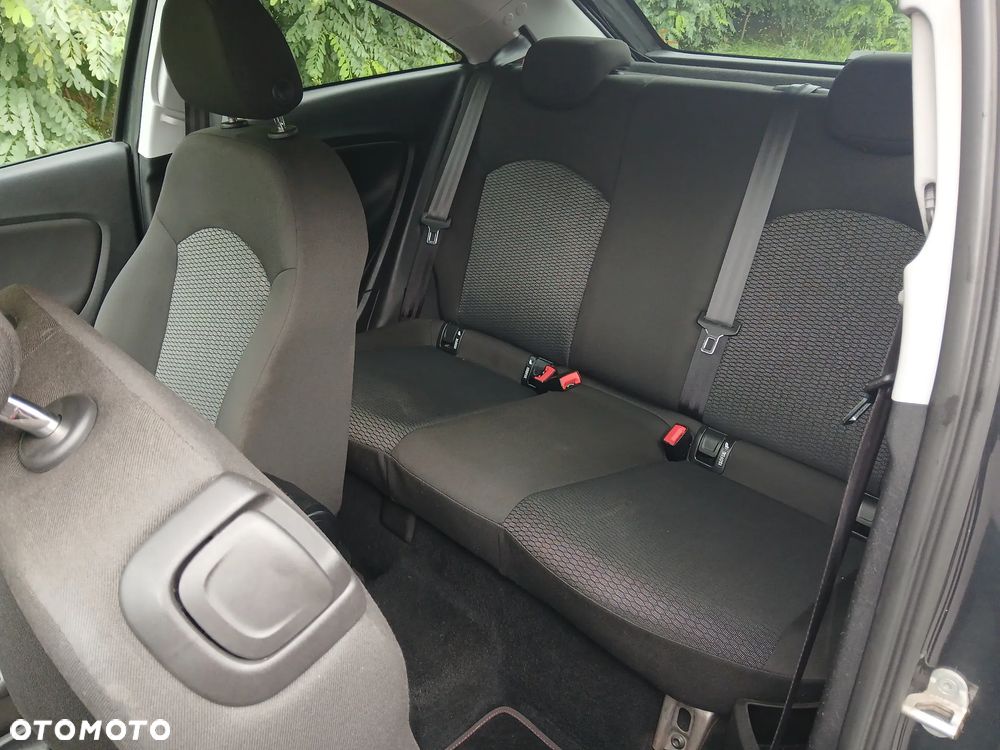Opel Corsa - 10