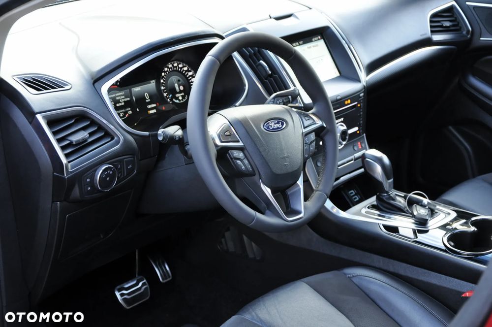 Ford Edge 2.0 TDCi Bi-Turbo 4x4 ST-LINE - 23