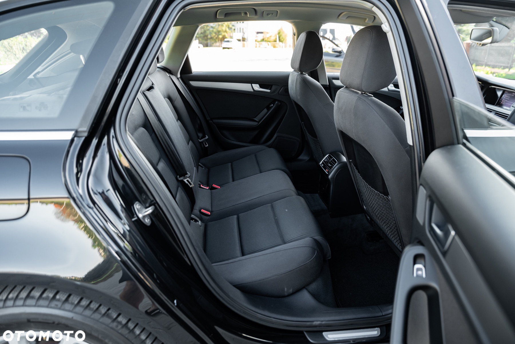 Audi A4 Avant 1.8 TFSI quattro Attraction - 23