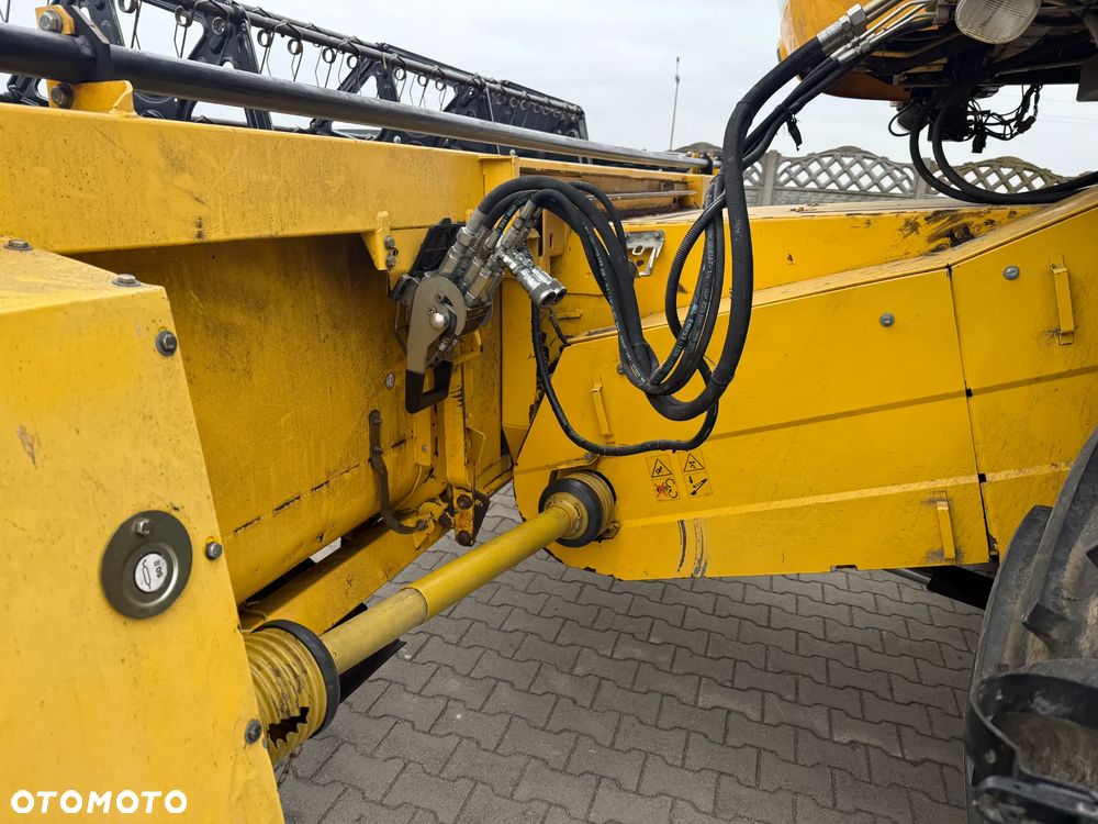 New Holland CX 5090- rok 2013 - 17