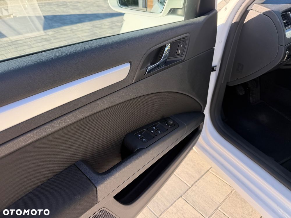 Skoda Superb 2.0 TDI Elegance - 8