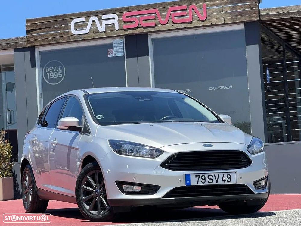 Ford Focus 1.5 TDCi ECOBlue Titanium - 1