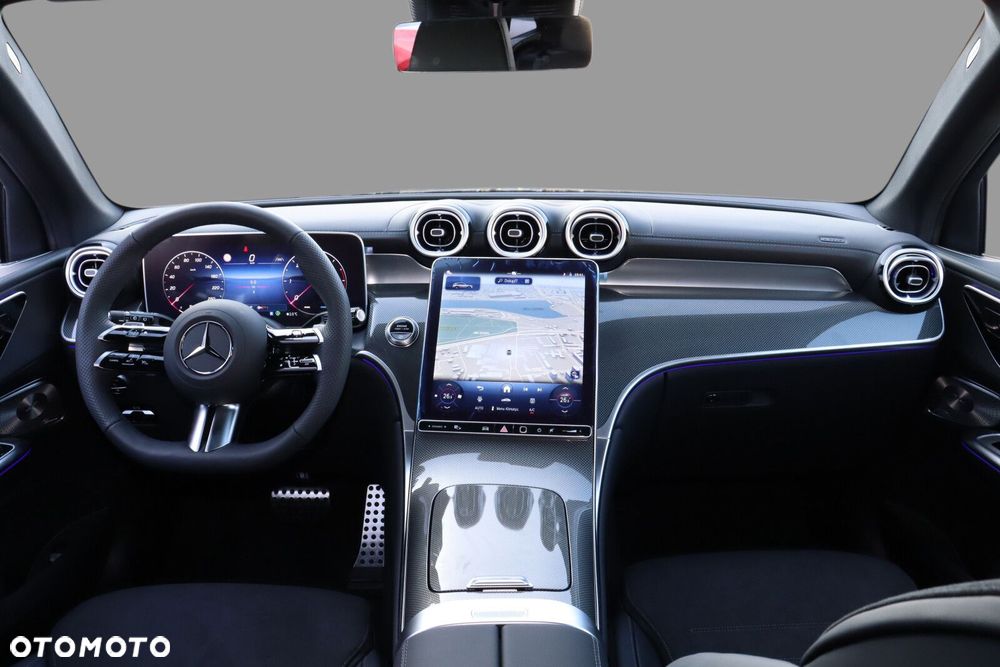 Mercedes-Benz GLC - 11