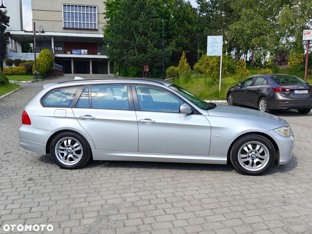BMW Seria 3 316d Edition Luxury Line Purity - 27