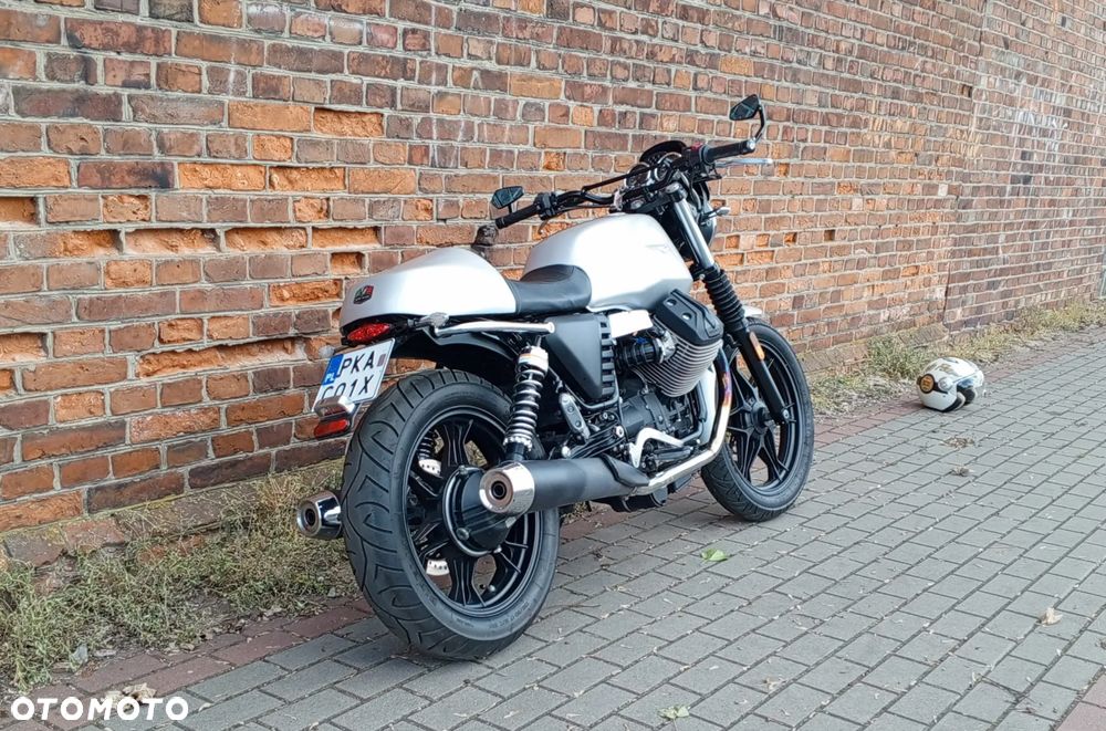 Moto Guzzi V7 - 9