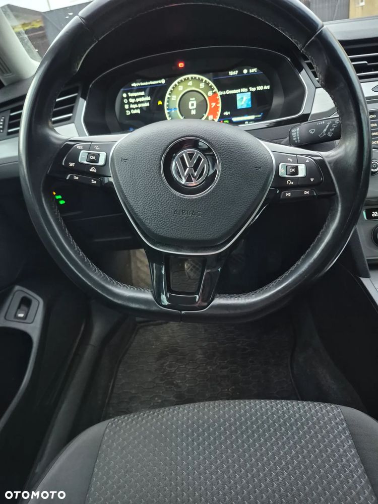 Volkswagen Passat 1.4 TSI BMT Comfortline - 13
