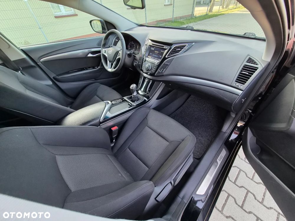 Hyundai i40 1.6 GDI Classic - 31