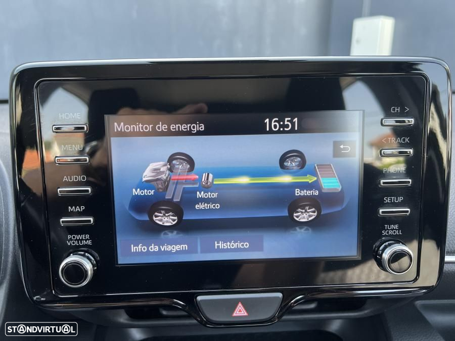 Toyota Yaris 1.5 HDF Comfort Plus - 36