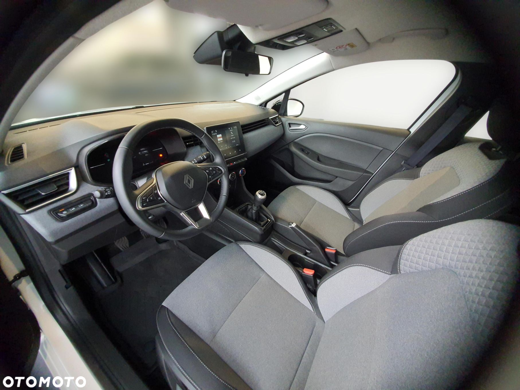 Renault Clio 1.0 TCe Evolution - 9