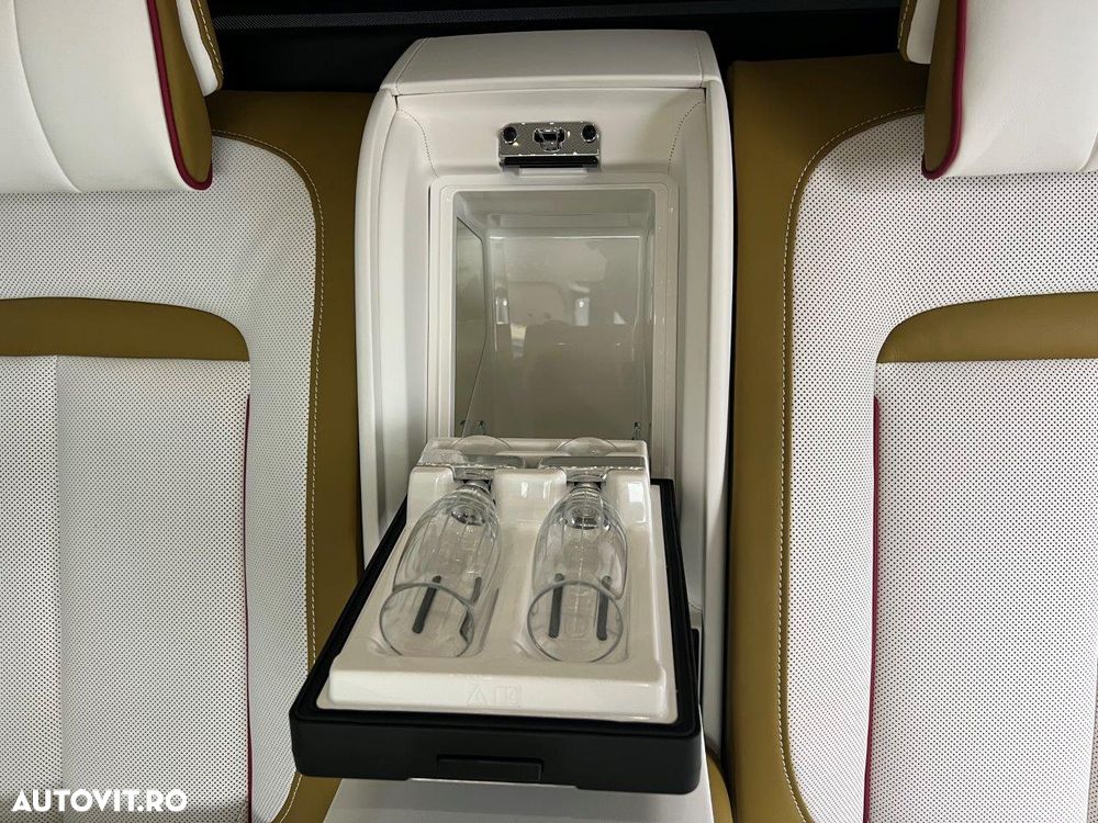 Rolls-Royce Cullinan Series II - 6