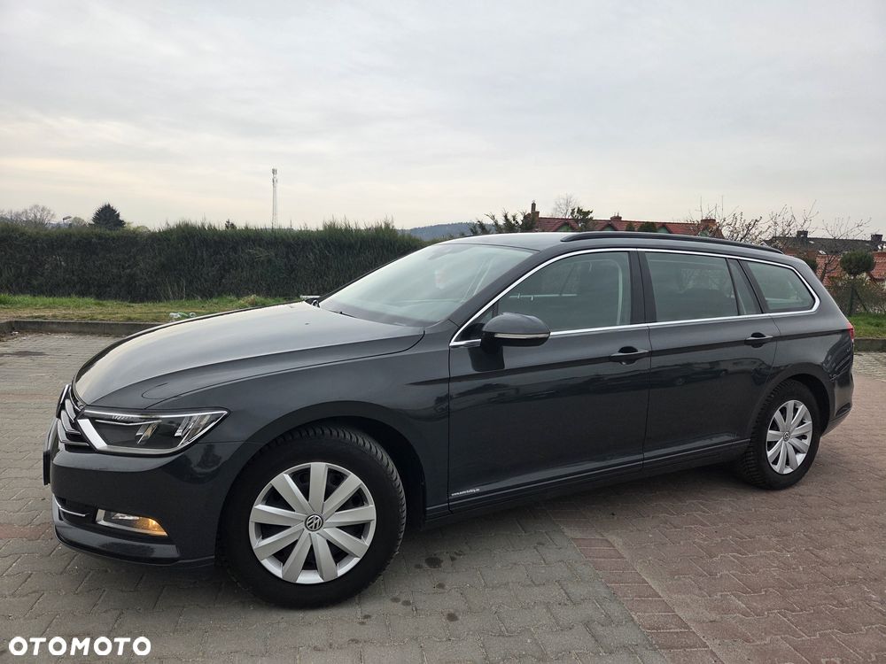 Volkswagen Passat 2.0 TDI SCR (BlueMotion Technology) Comfortline - 2