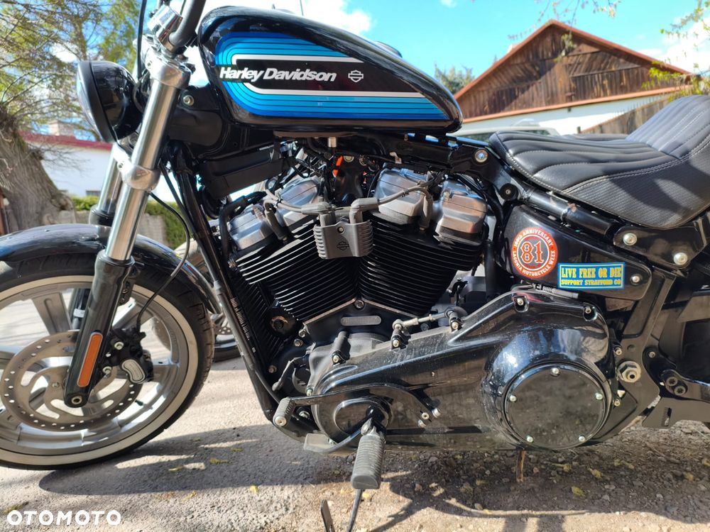 Harley-Davidson Softail Street Bob - 2