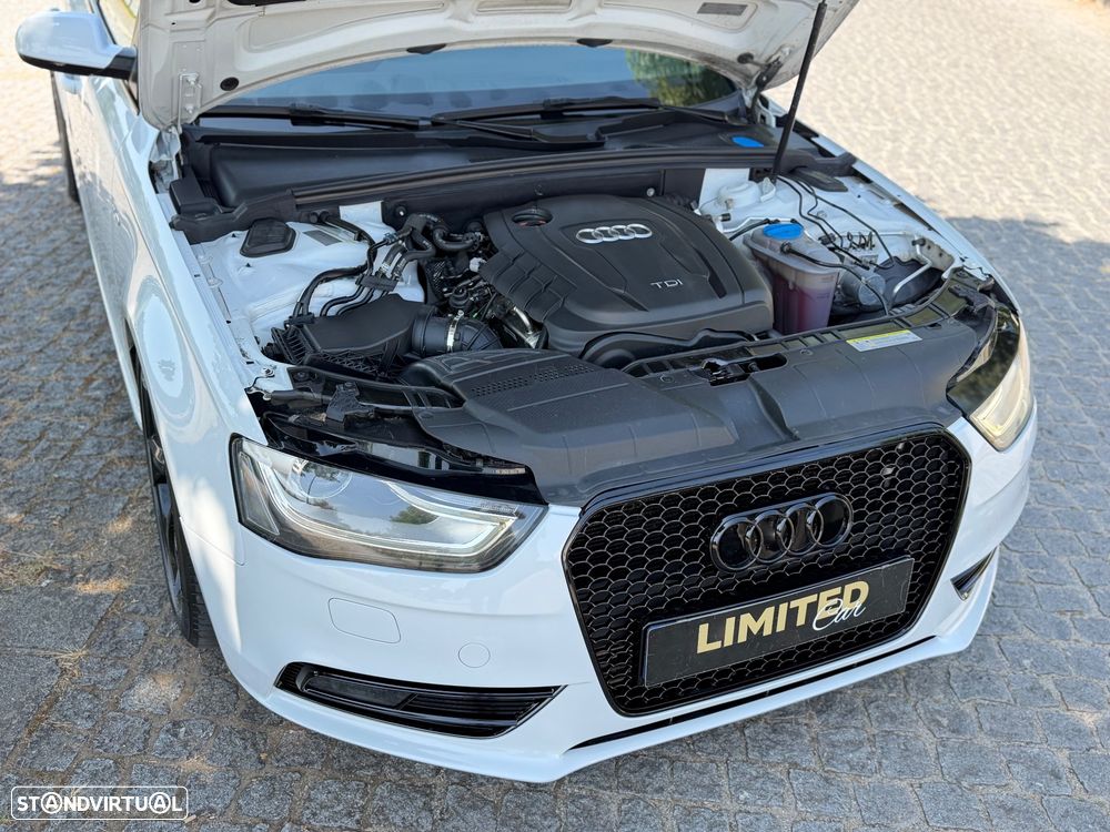 Audi A4 2.0 TDI DPF multitronic S line Sport Pack - 19