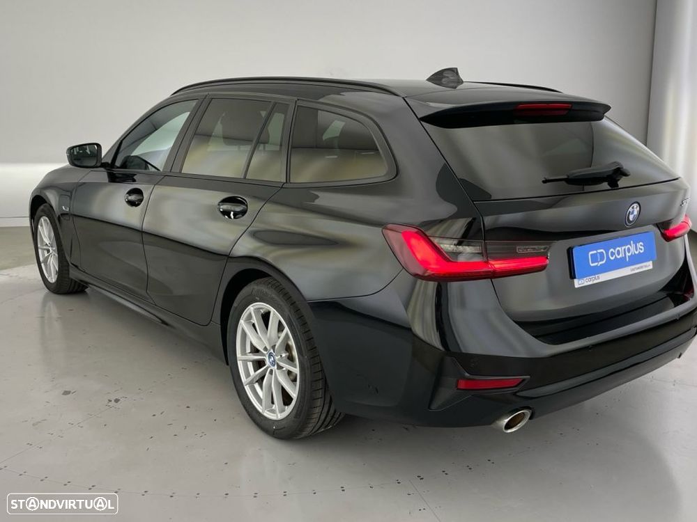 BMW 320 e Auto — fotografia 25