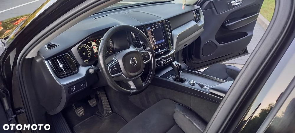 Volvo XC 60 D3 Momentum - 26