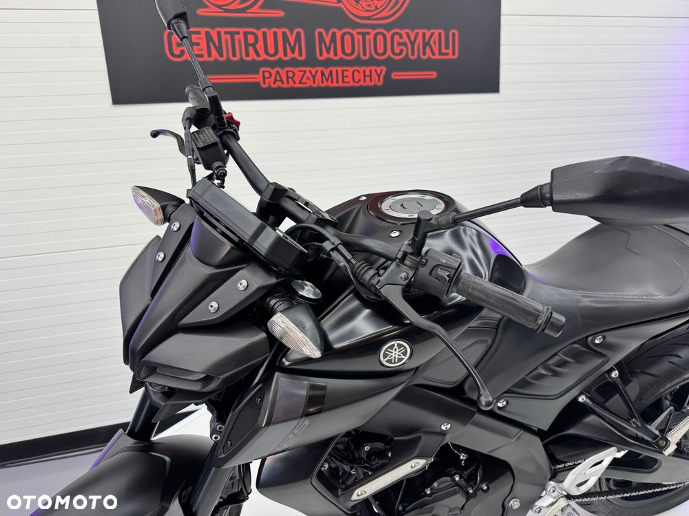 Yamaha MT - 16