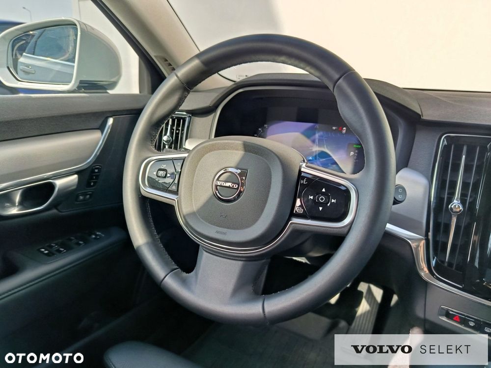 Volvo V90 - 24