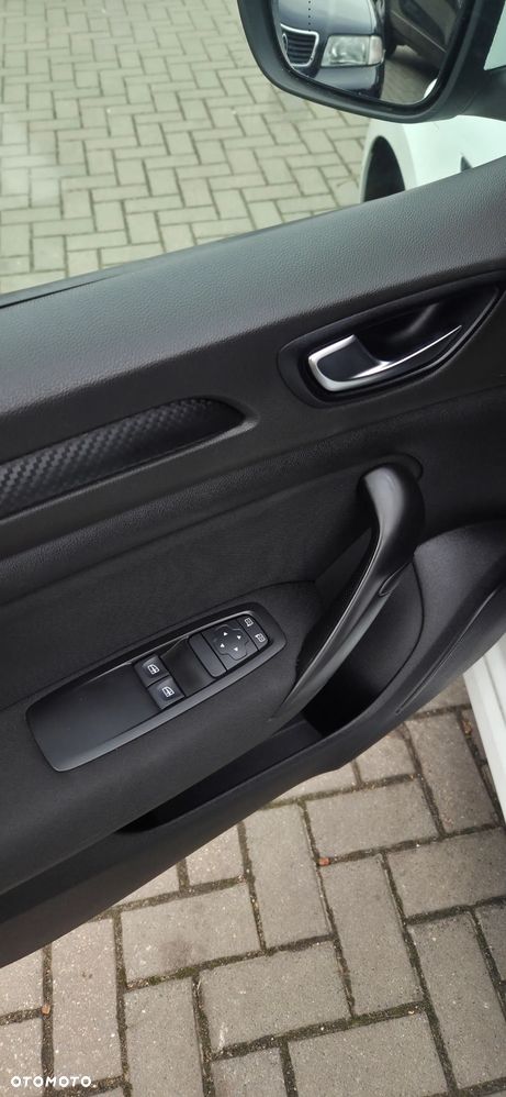 Renault Megane ENERGY TCe 100 LIFE - 20