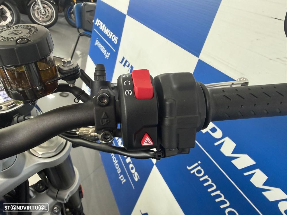 Triumph Speed Twin 1200 - 8