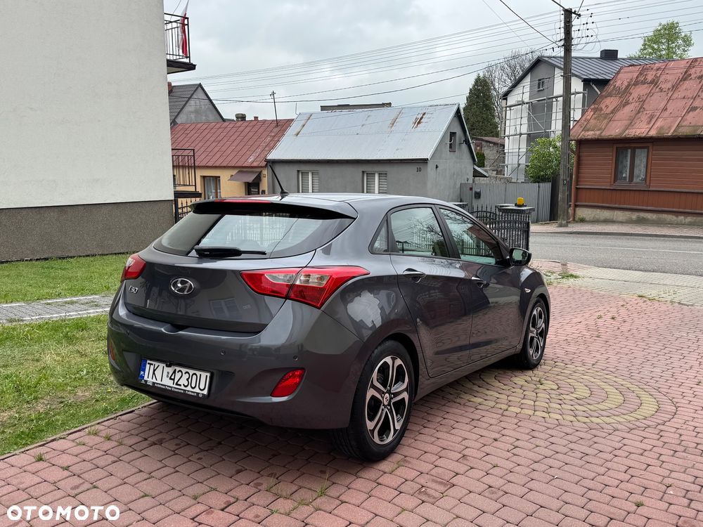 Hyundai i30 1.4 Premium - 5