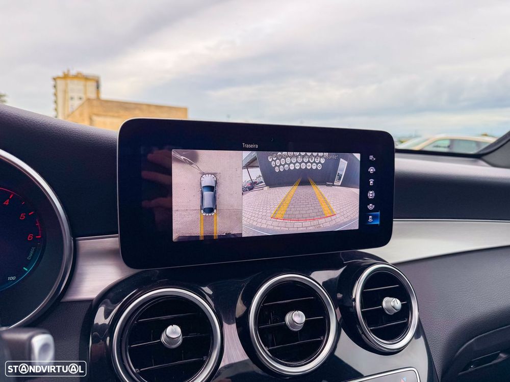 Mercedes-Benz GLC 300 de Coupe 4Matic 9G-TRONIC AMG Line - 22