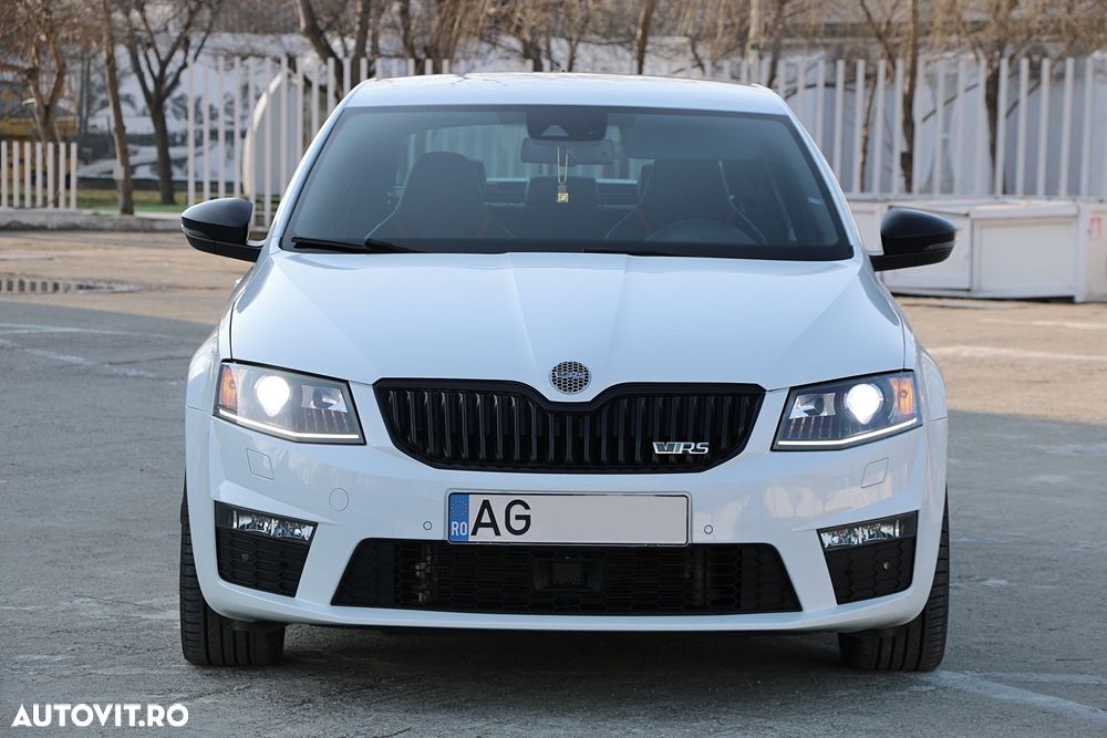Skoda Octavia 2.0 TDI (Green tec) DSG RS - 4