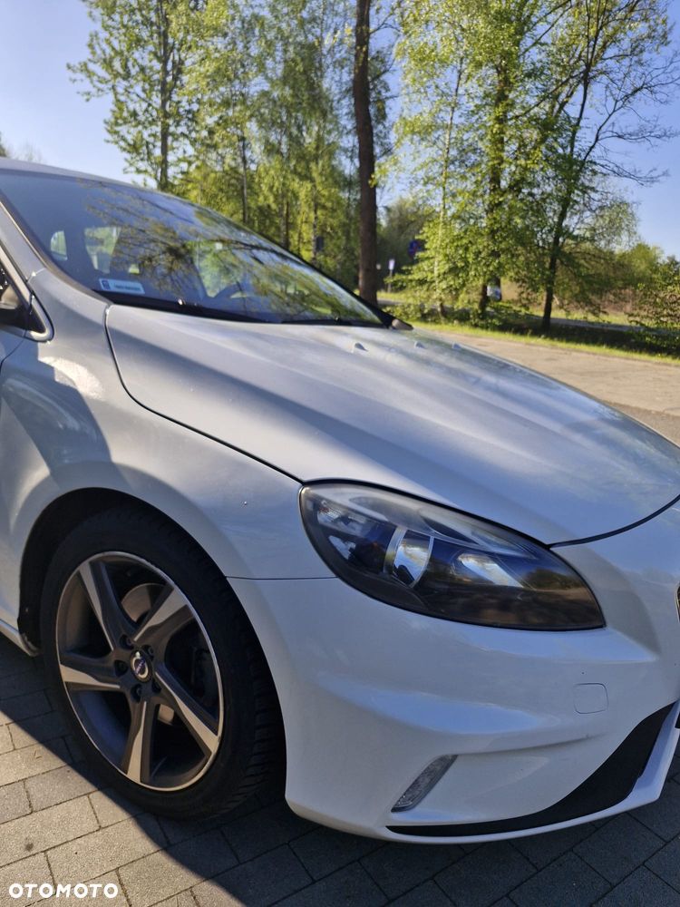 Volvo V40 T3 R-Design - 7