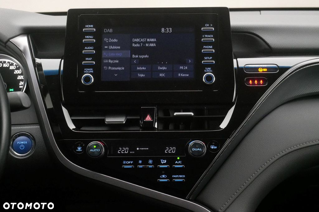 Toyota Camry - 10