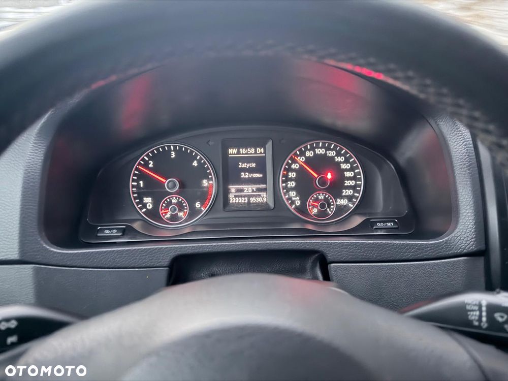 Volkswagen Multivan - 19